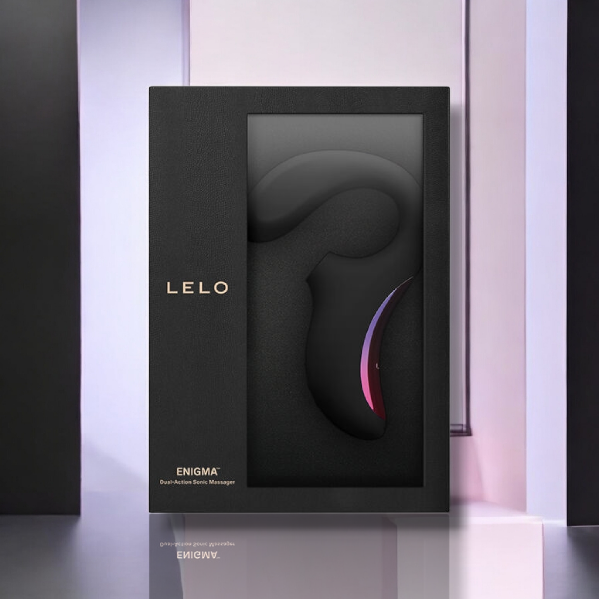 LELO – ENIGMA™ -
Masseur de stimulation double action clitoridienne & point G